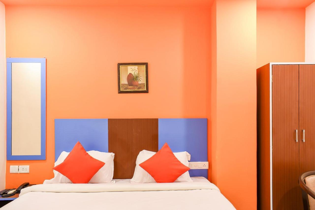 Capital O 67249 Hotel Planet Bhubaneswar Exterior foto