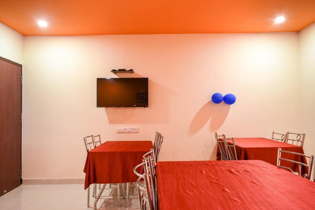 Capital O 67249 Hotel Planet Bhubaneswar Exterior foto